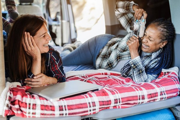 Comment organiser un voyage de camping axé sur la photographie de la faune sauvage ?